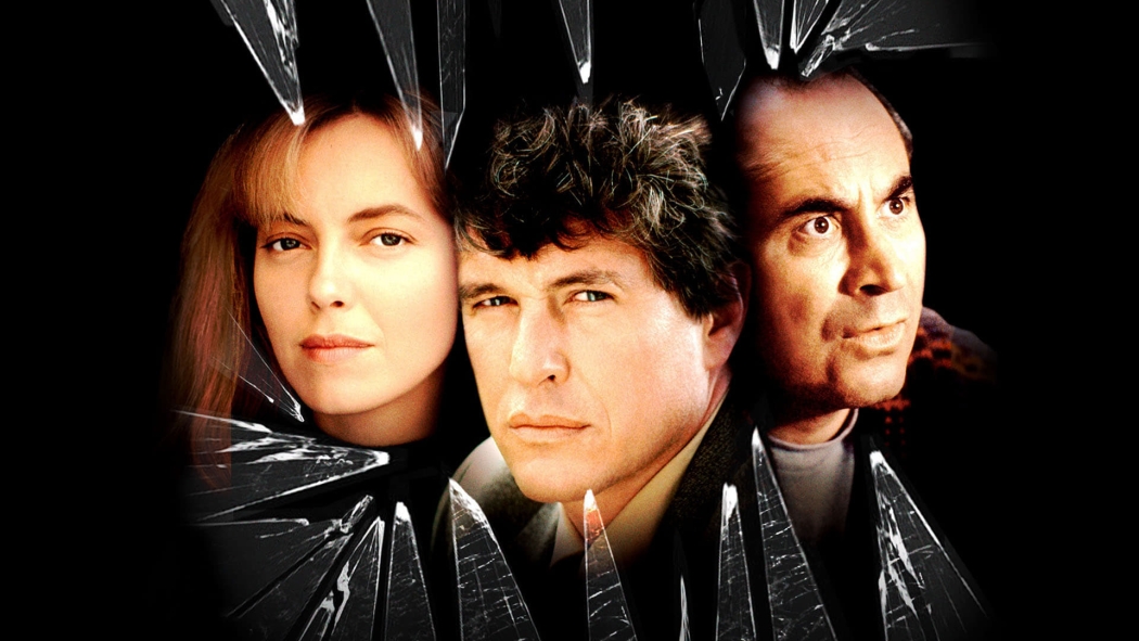 Paramparça (1991) izle